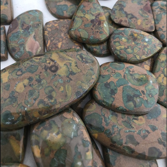 Meet your Posher - Picture 6 of 11